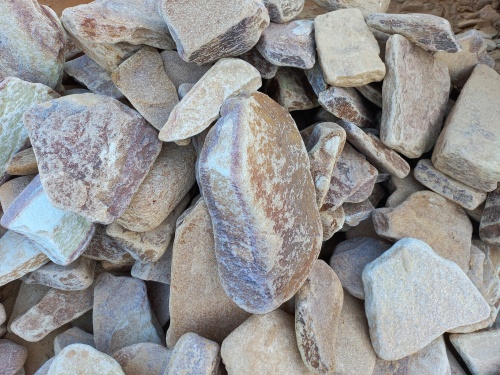 Златолит жёлтый, жёлто-зелёный глыбки и валуны для ланшафтного дизайна купить в Ликино-Дулёво