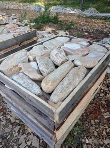 Златолит жёлтый, жёлто-зелёный глыбки и валуны для ланшафтного дизайна купить в Ликино-Дулёво