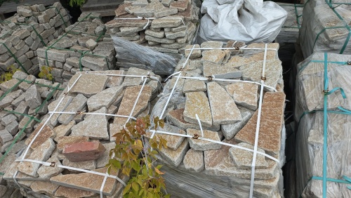 Гранитный плитняк галтованный для парковки купить в Ликино-Дулёво