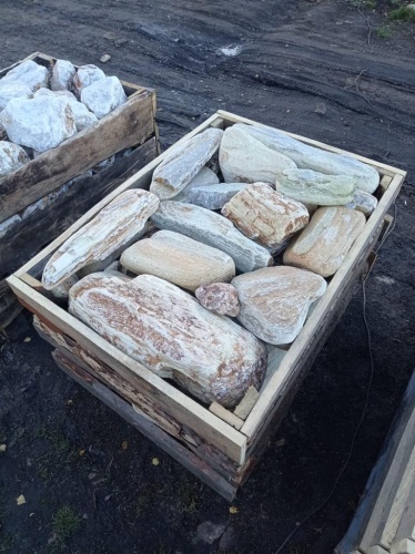 Златолит жёлтый, жёлто-зелёный глыбки и валуны для ланшафтного дизайна купить в Ликино-Дулёво