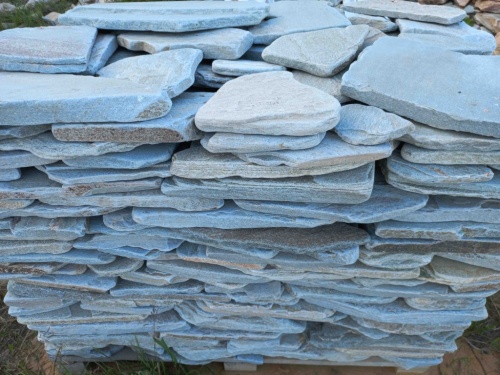 Плитняк златолит зелёный галтованный для цоколя купить в Ликино-Дулёво